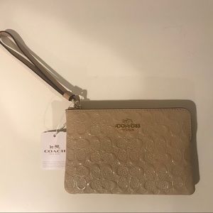 Coach Wristlet BRAND NEW WITH TAGS